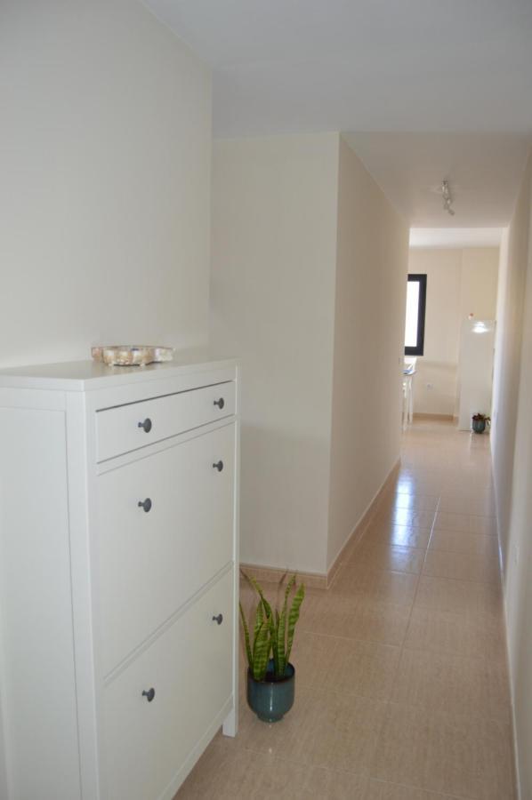 Bright, Modern Apartment In The Heart Of Arrecife Bagian luar foto
